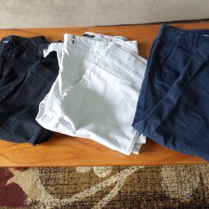 3 Pairs of Capris - ANA / J CREW / NAUTICA
